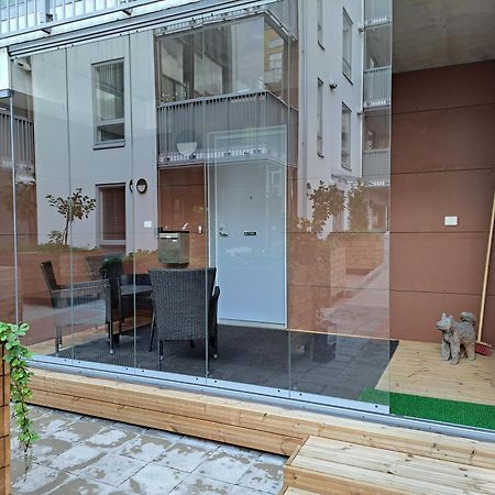 Ydinkeskustassa Saunallinen Huoneisto Kahdessa Tasossa Kuopio Dış mekan fotoğraf